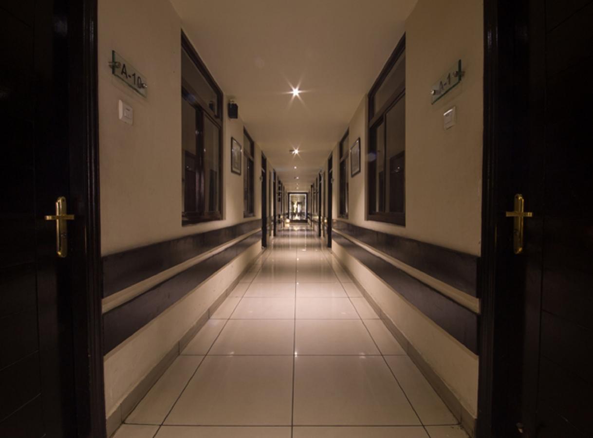 Anr Hotels لاكناو المظهر الخارجي الصورة